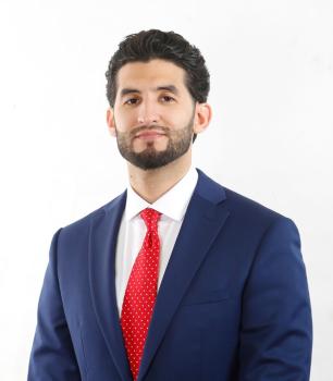 Edward Fernandez