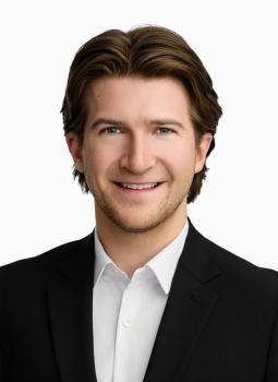 Erik Lang