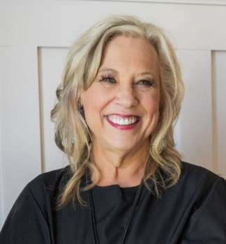 Lynda Hankey