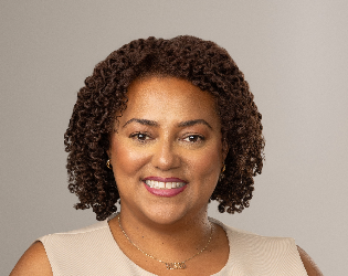 Indiana Salas Reyes