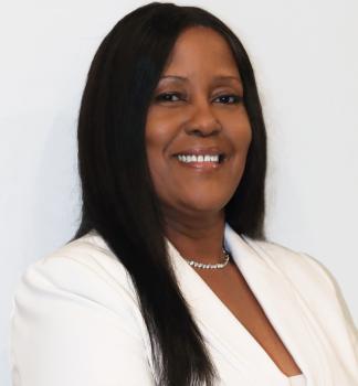 Tracey Quallis